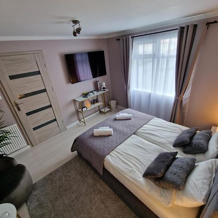 R&J Guesthouse Room グリンダヴィーク エクステリア 写真