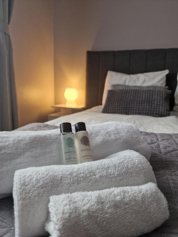 R&J Guesthouse Room グリンダヴィーク エクステリア 写真